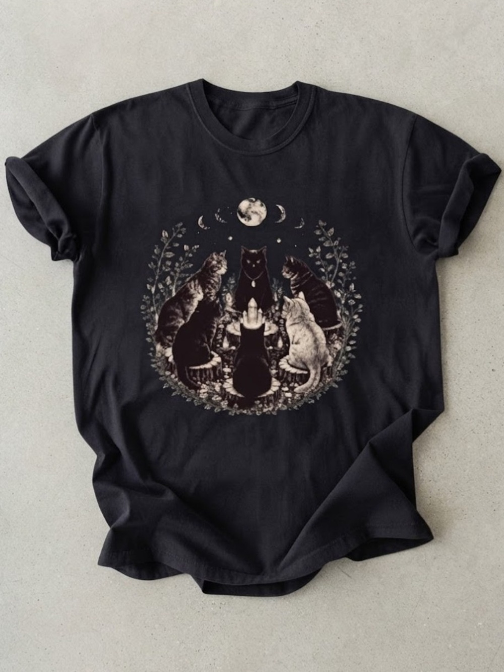 Mystical Cats Moon Crystal Magic Circle Graphic Gildan T-Shirt